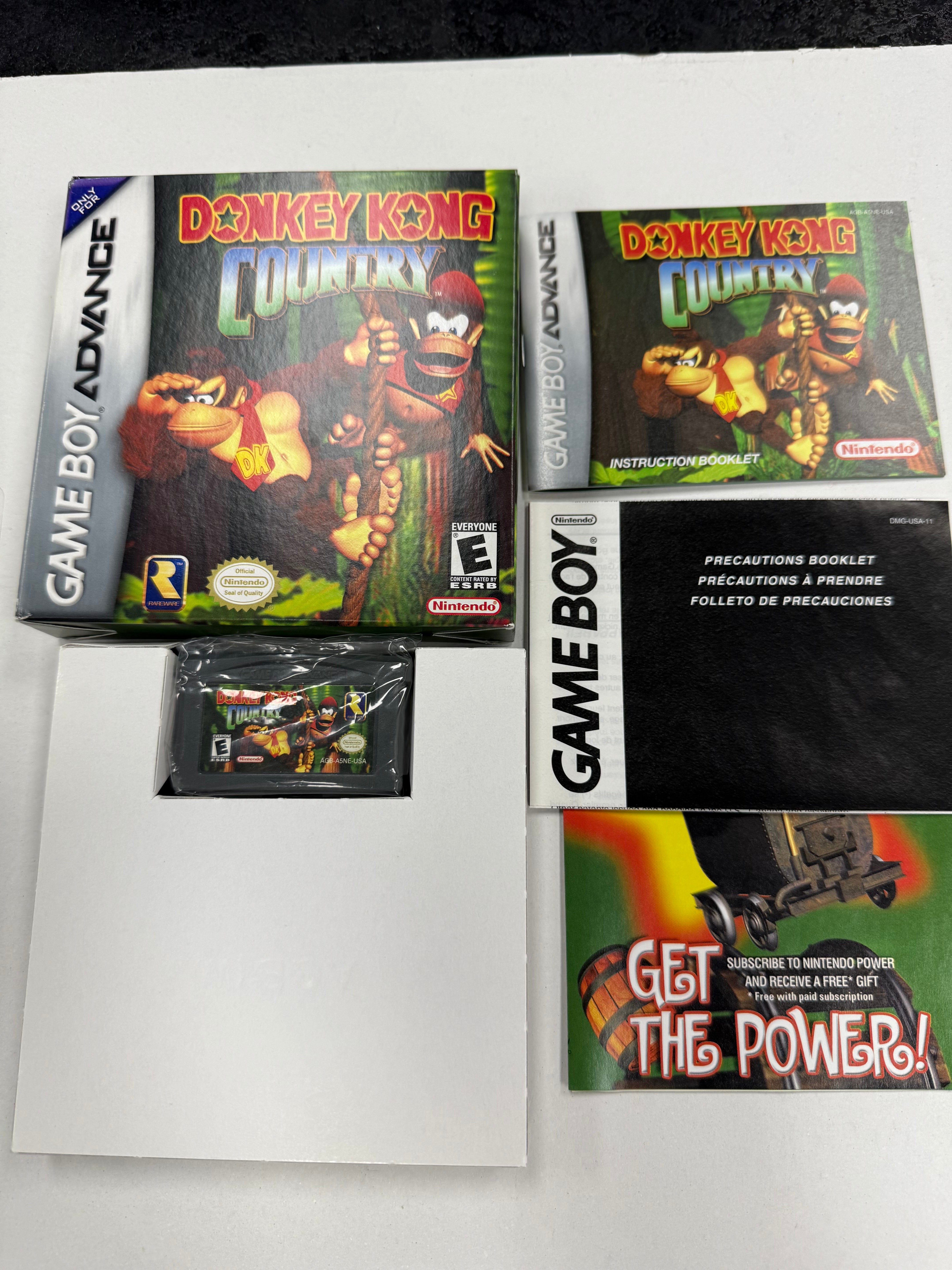 Donkey Kong Country - Nintendo Game Boy Advance
