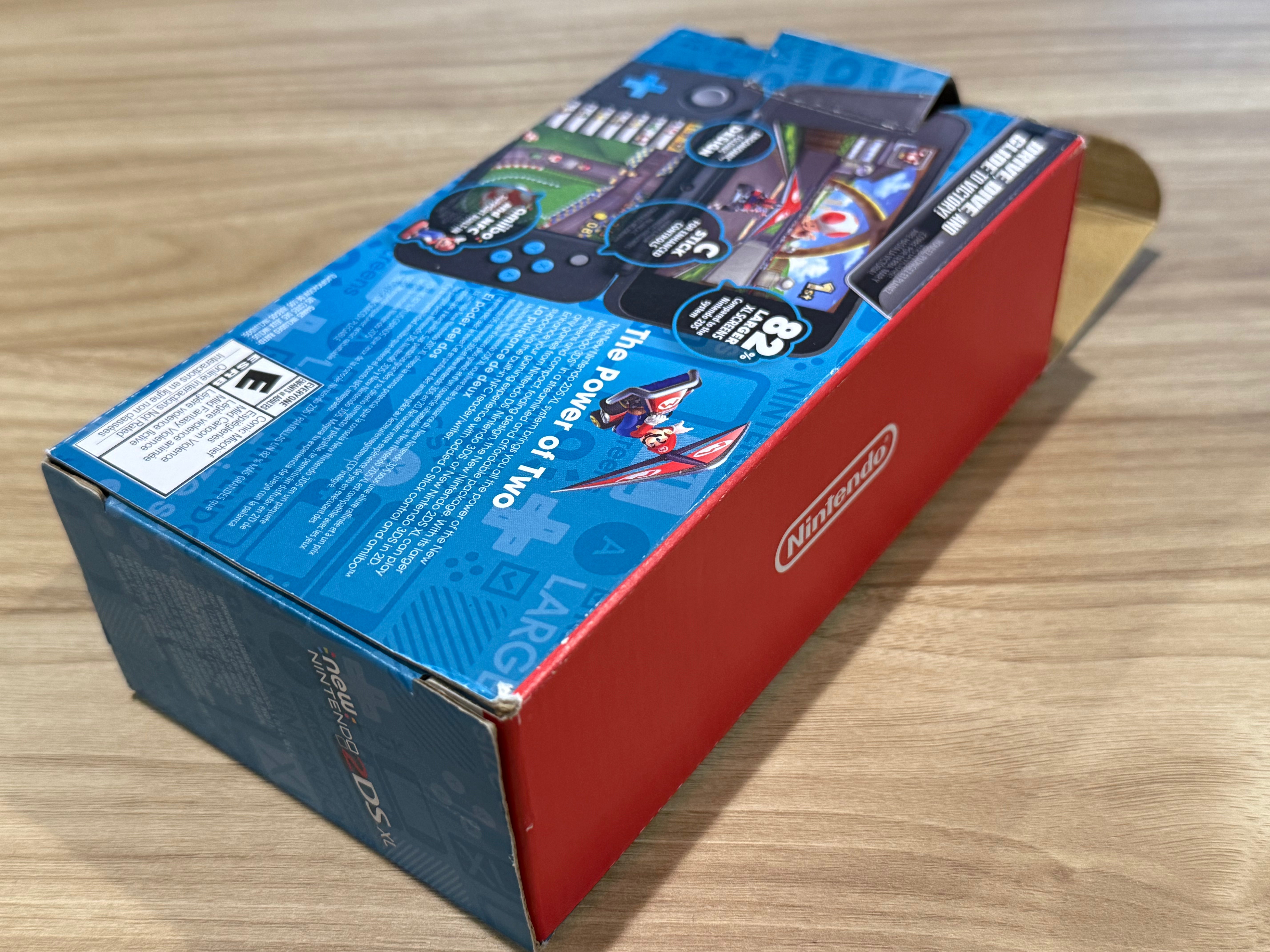 New Nintendo 2DS XL Handheld Console System Mario Kart 7 Bundle Black/Turquoise
