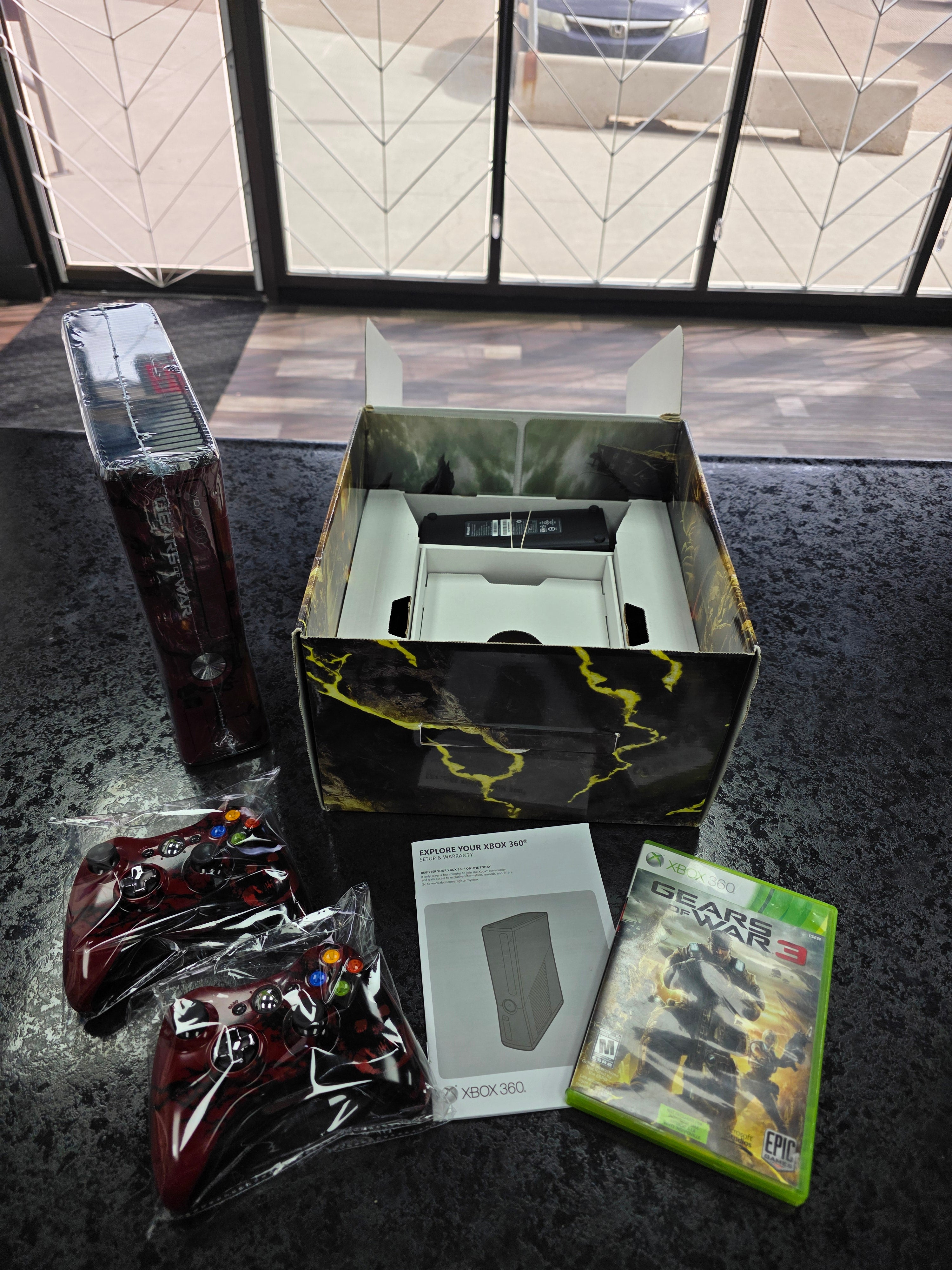 CIB Microsoft Xbox 360 Slim Limited Edition Gears Of War 3