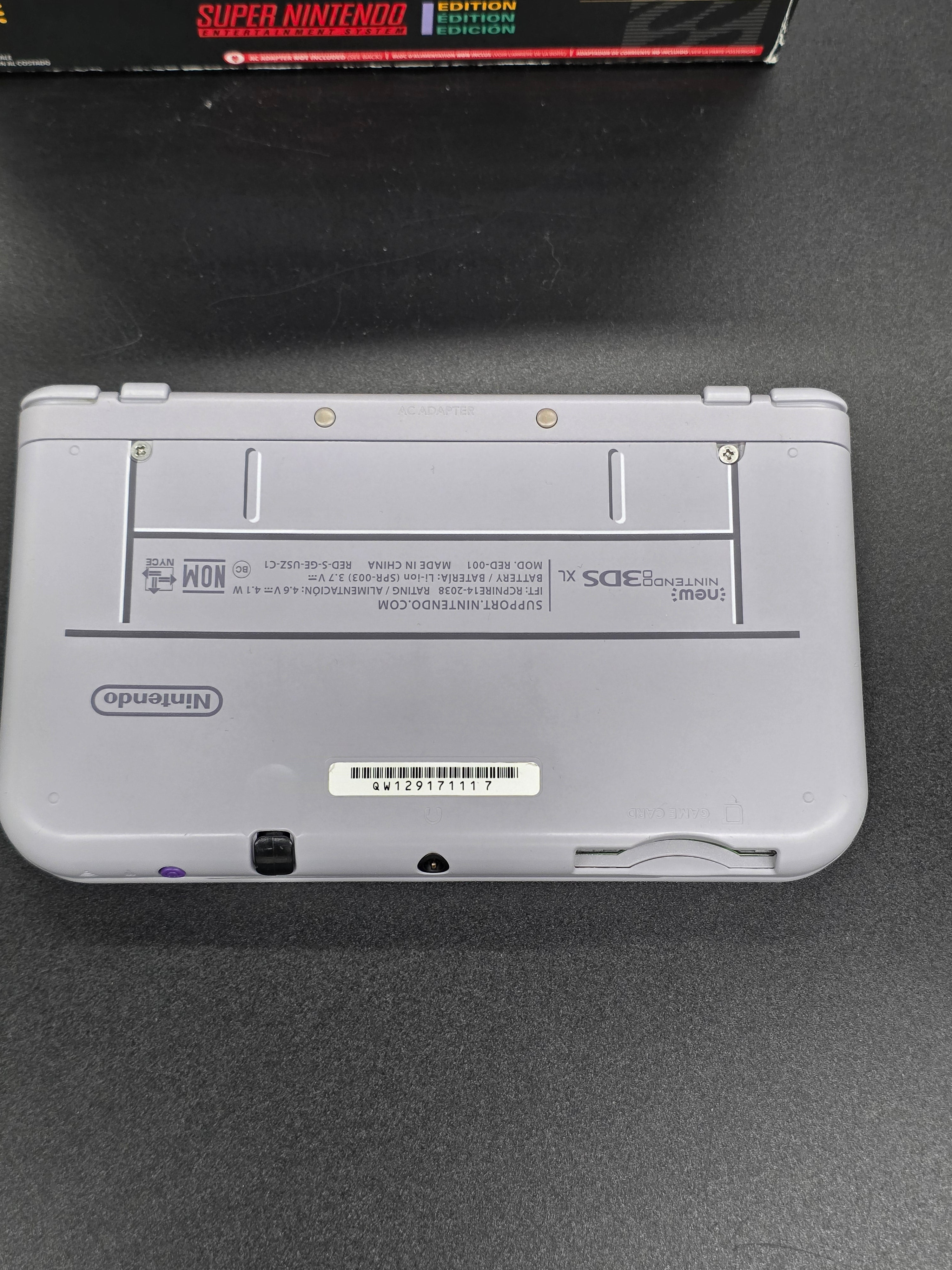 New Nintendo 3DS XL: Super NES Edition In Box