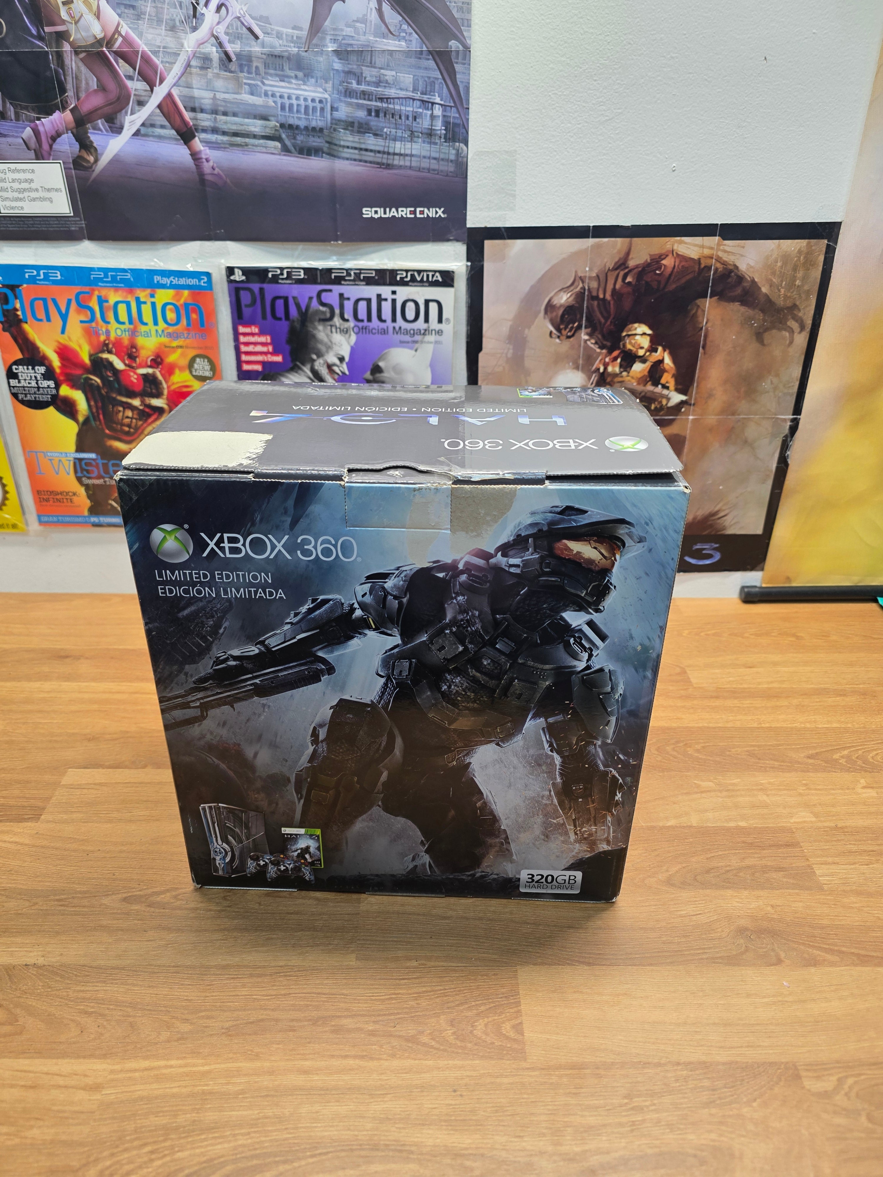 CIB Microsoft Xbox 360 Slim Limited Edition Halo 4