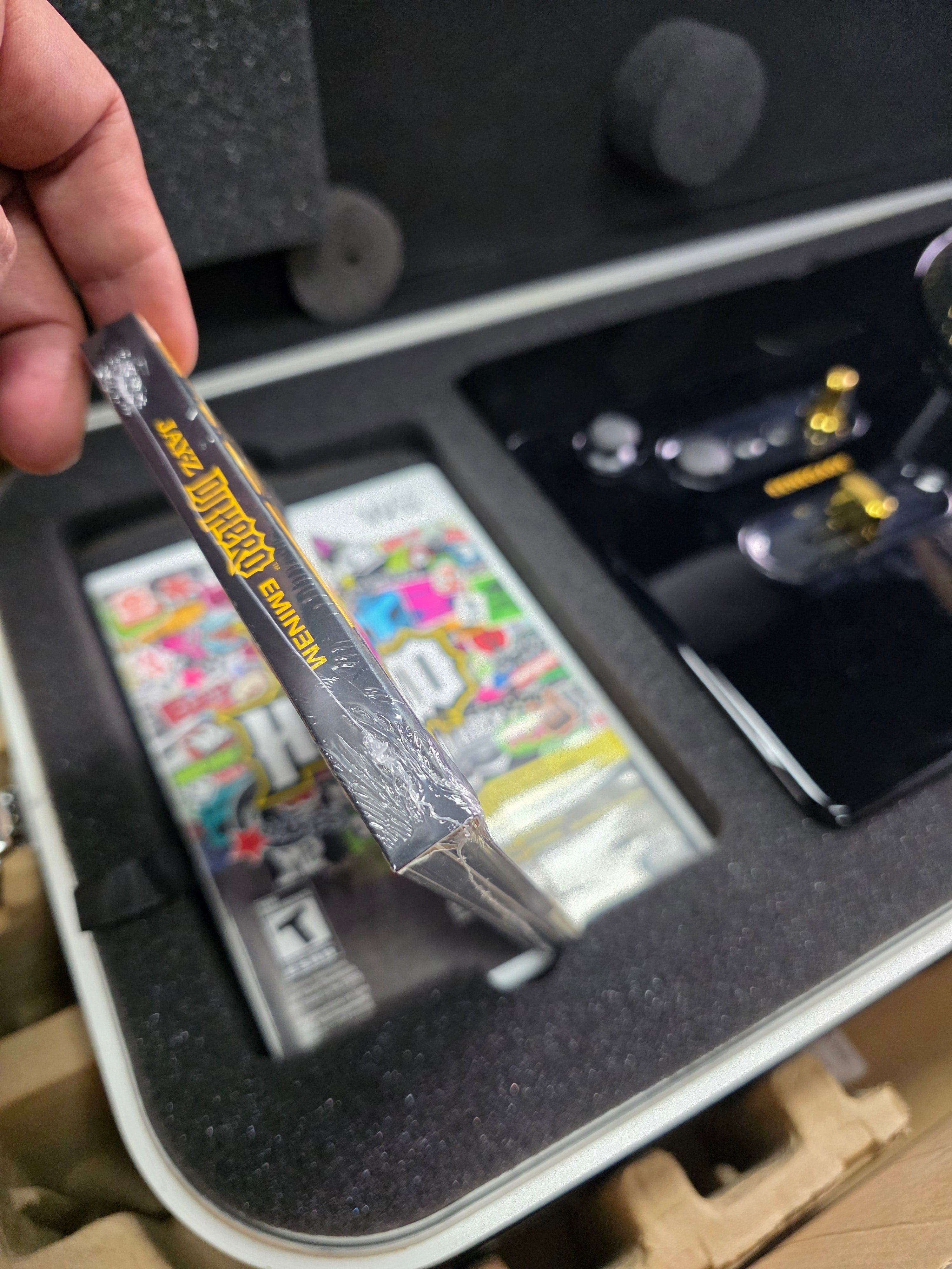 DJ Hero Renegade Edition - Nintendo Wii