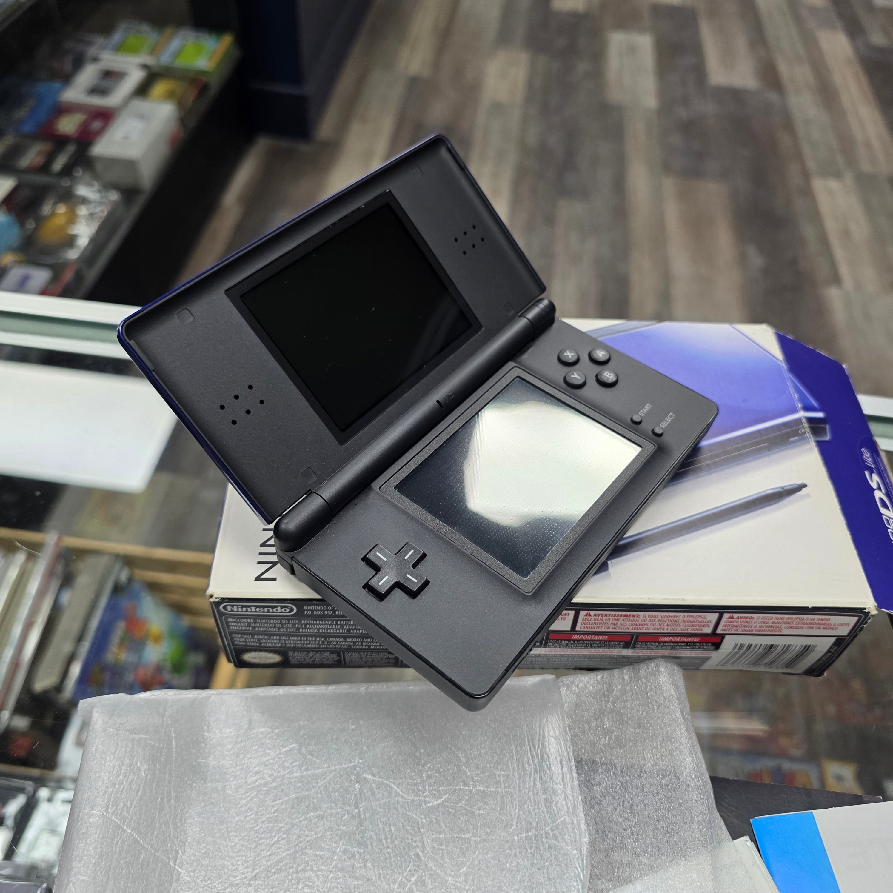 Complete in Box Nintendo DS Lite Blue Handheld Console