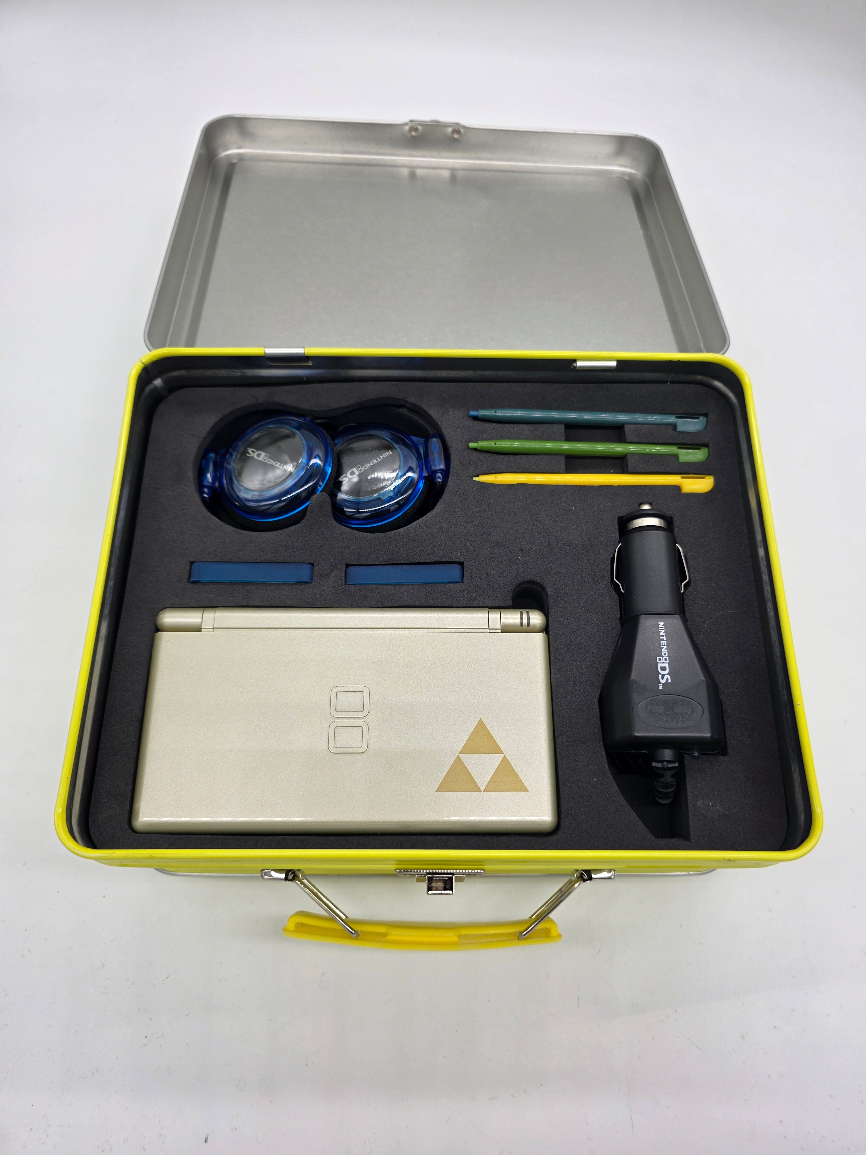 Nintendo DS Lite Zelda Handheld Console + Lunch Box