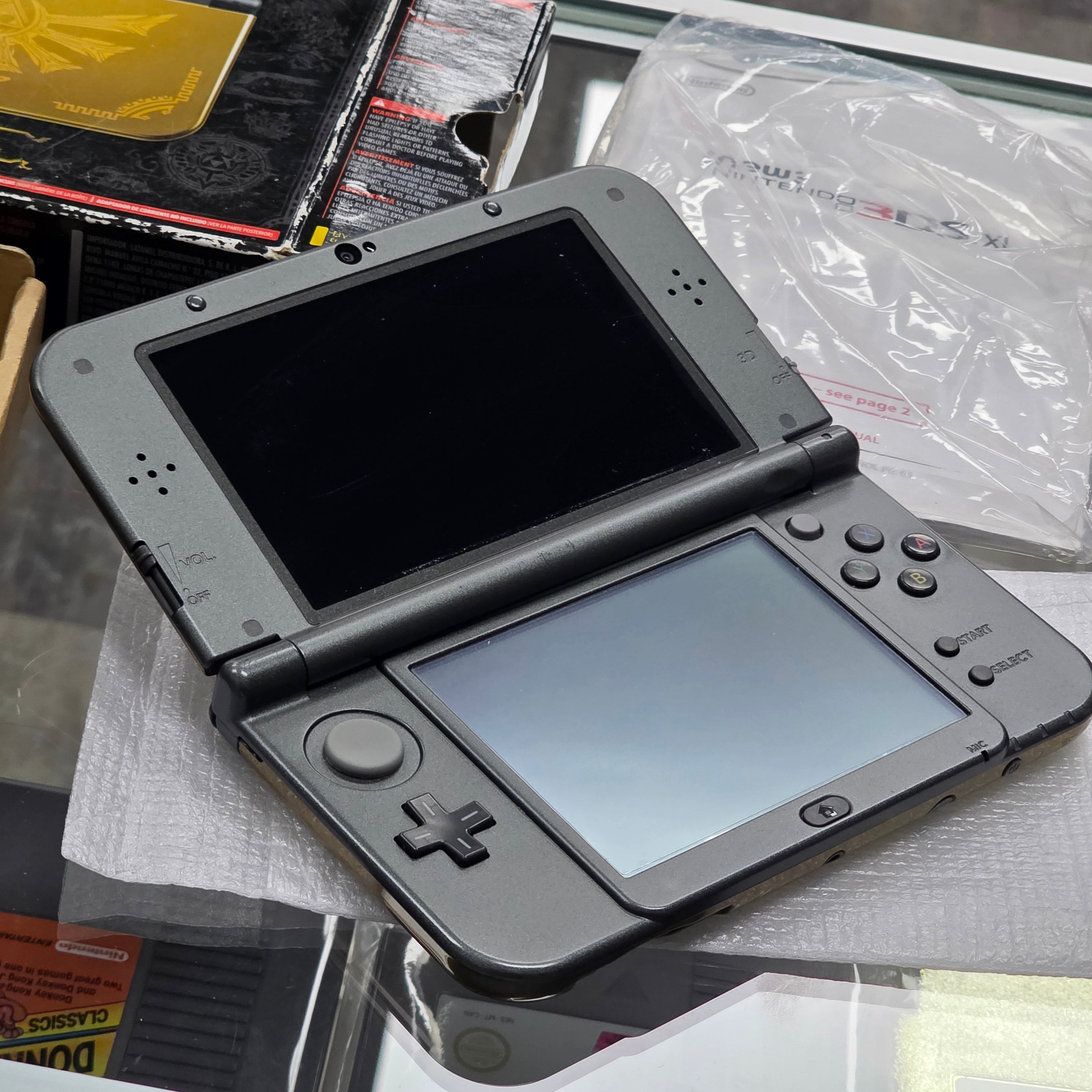 (GOOD) CIB "New" Nintendo 3DS XL Hyrule Edition