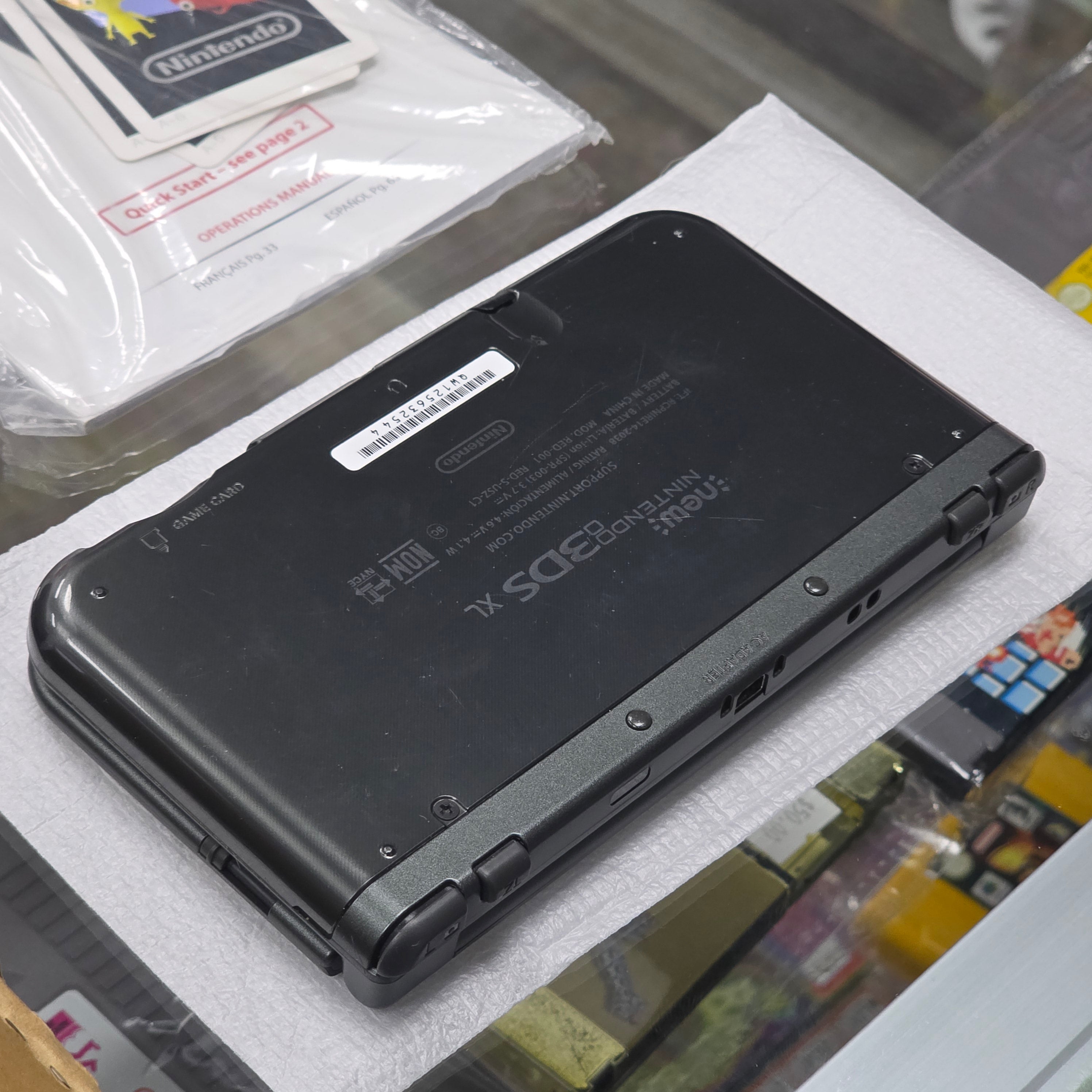 "NEW" Nintendo 3DS XL Black Handheld System Complete In Box (CIB)