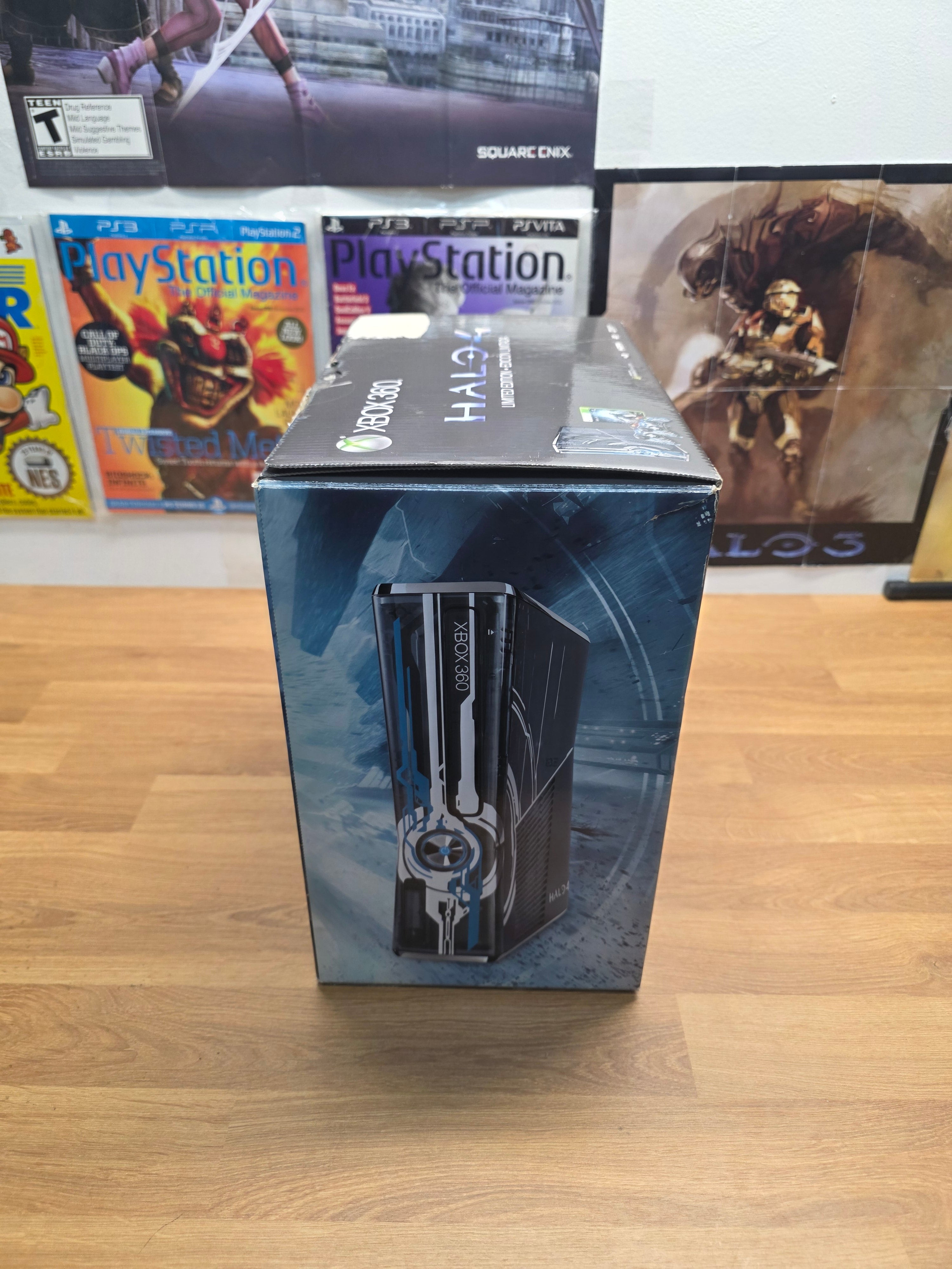 CIB Microsoft Xbox 360 Slim Limited Edition Halo 4