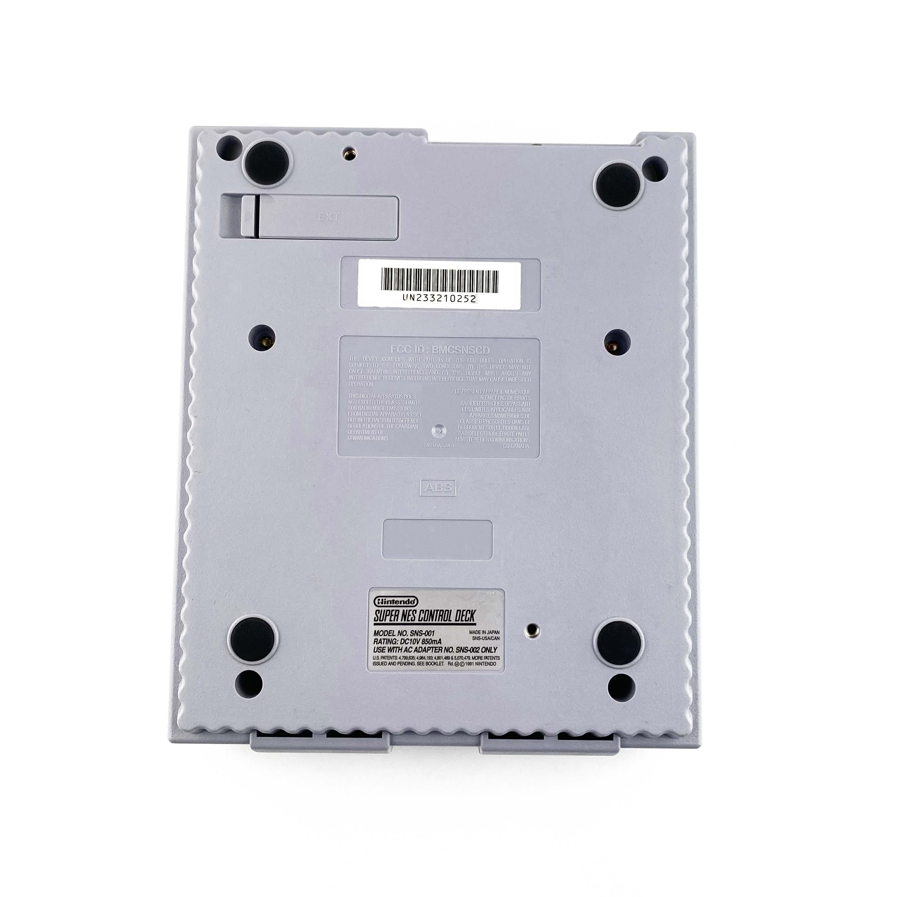 Nintendo SNES Console Bundle (SNS-001)