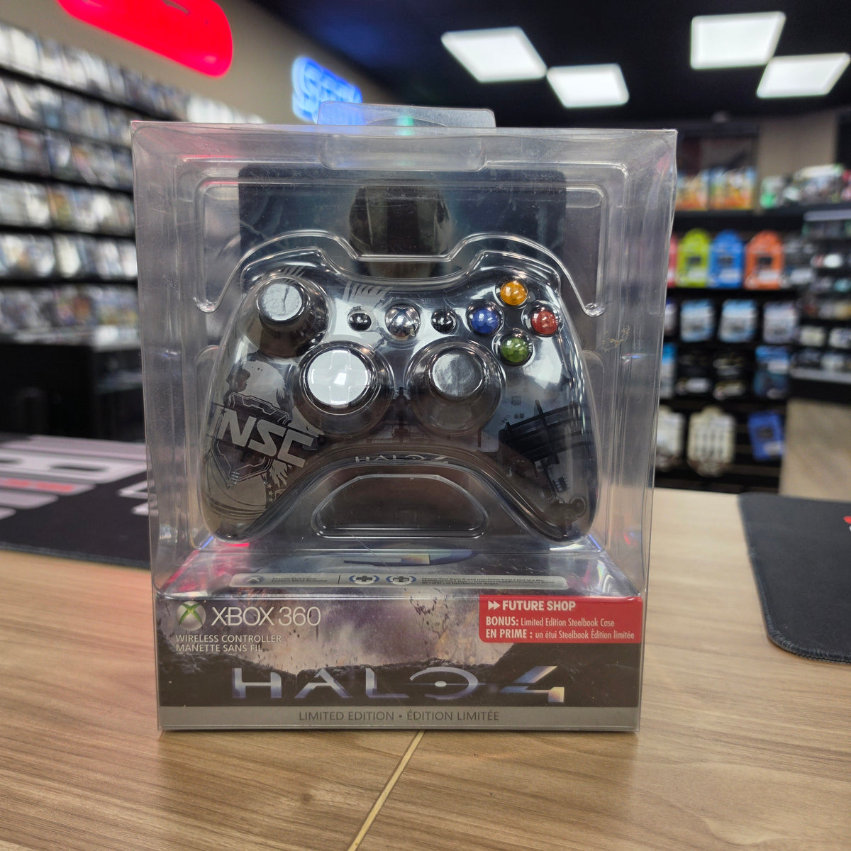 Halo 4 Limited Edition Wireless Controller with Steelbook (Future Shop Exclusive) - Xbox 360
