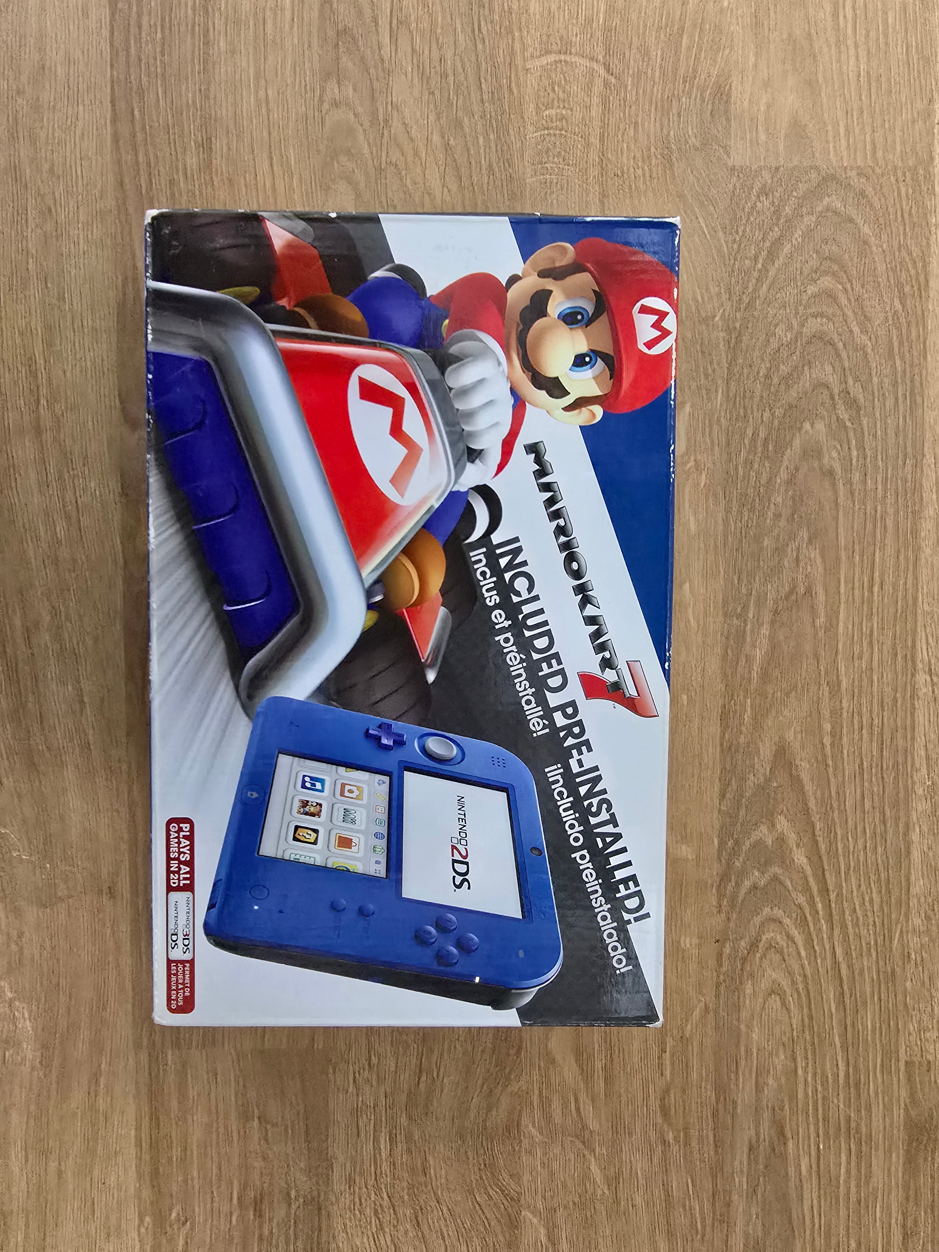 Nintendo 2DS Electric Blue 2 Handheld Console [Mario Kart 7 Pre-Installed]