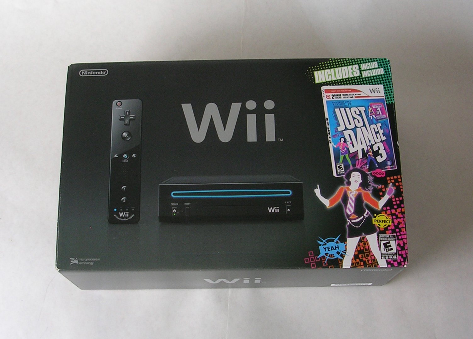 Nintendo Wii Console Just Dance 3 Bundle (Game included)