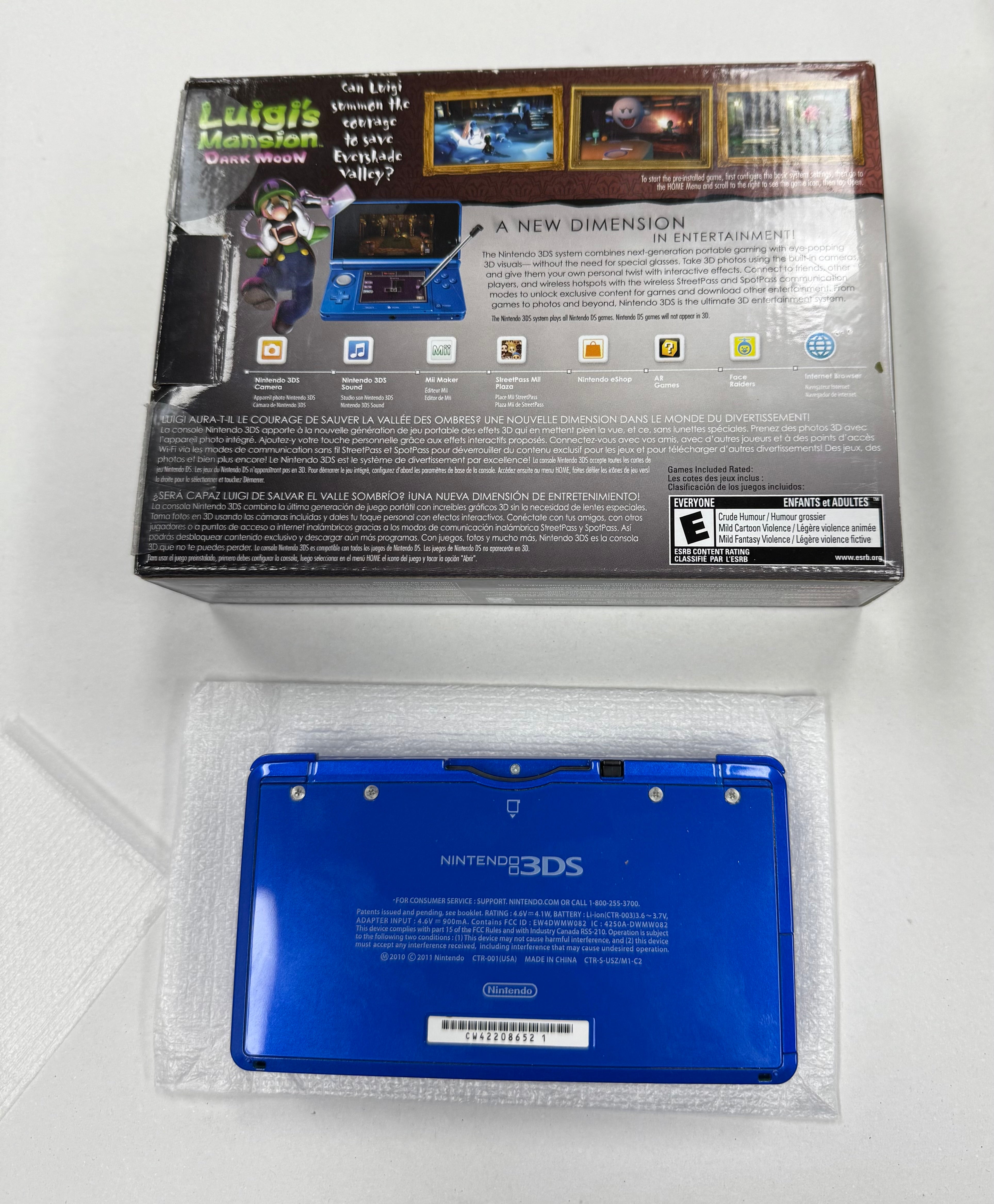 Nintendo 3DS Blue Luigi's Mansion Dark Moon Console Bundle [Limited Edition]