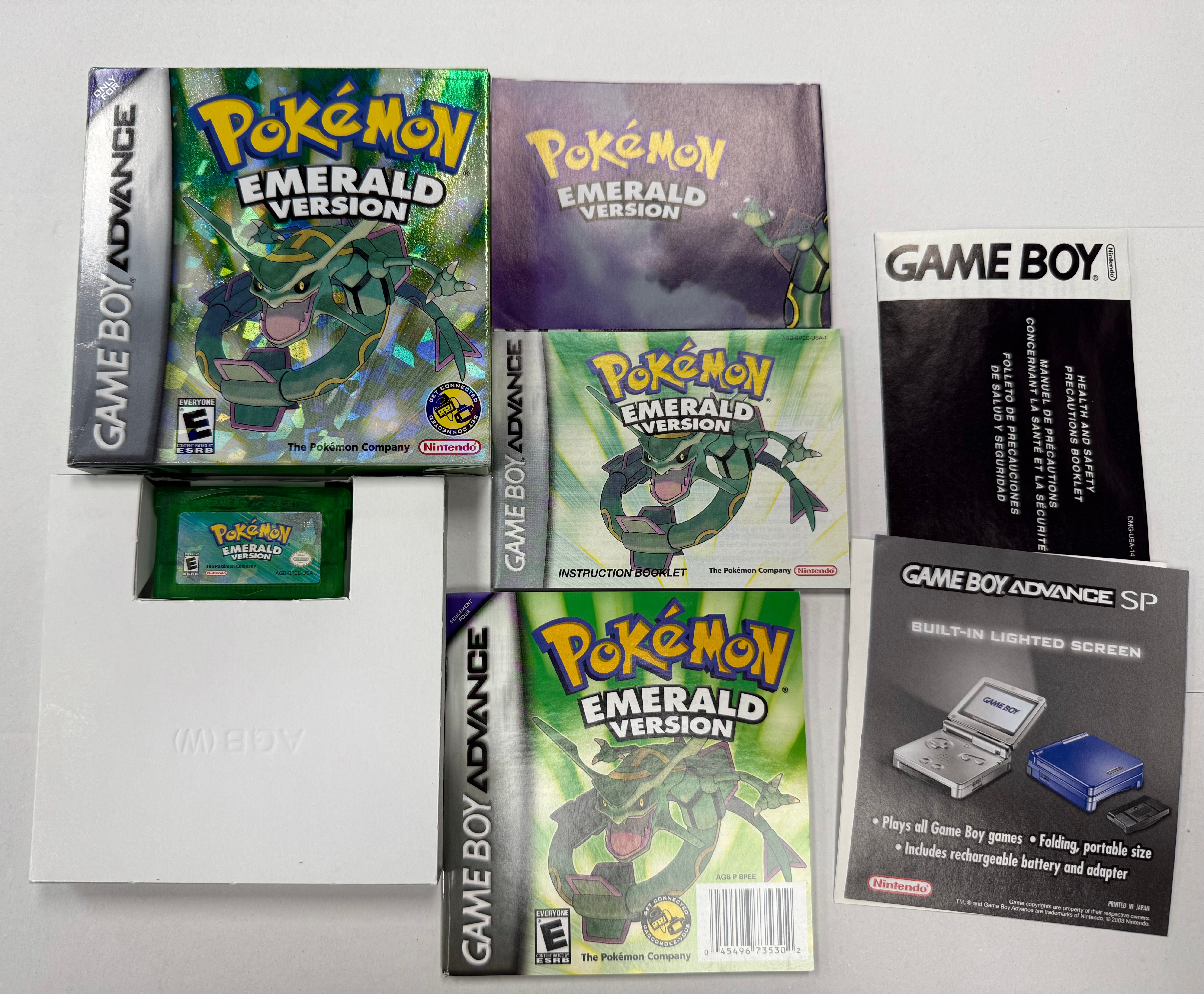 Pokemon Emerald - Nintendo Game Boy Advance