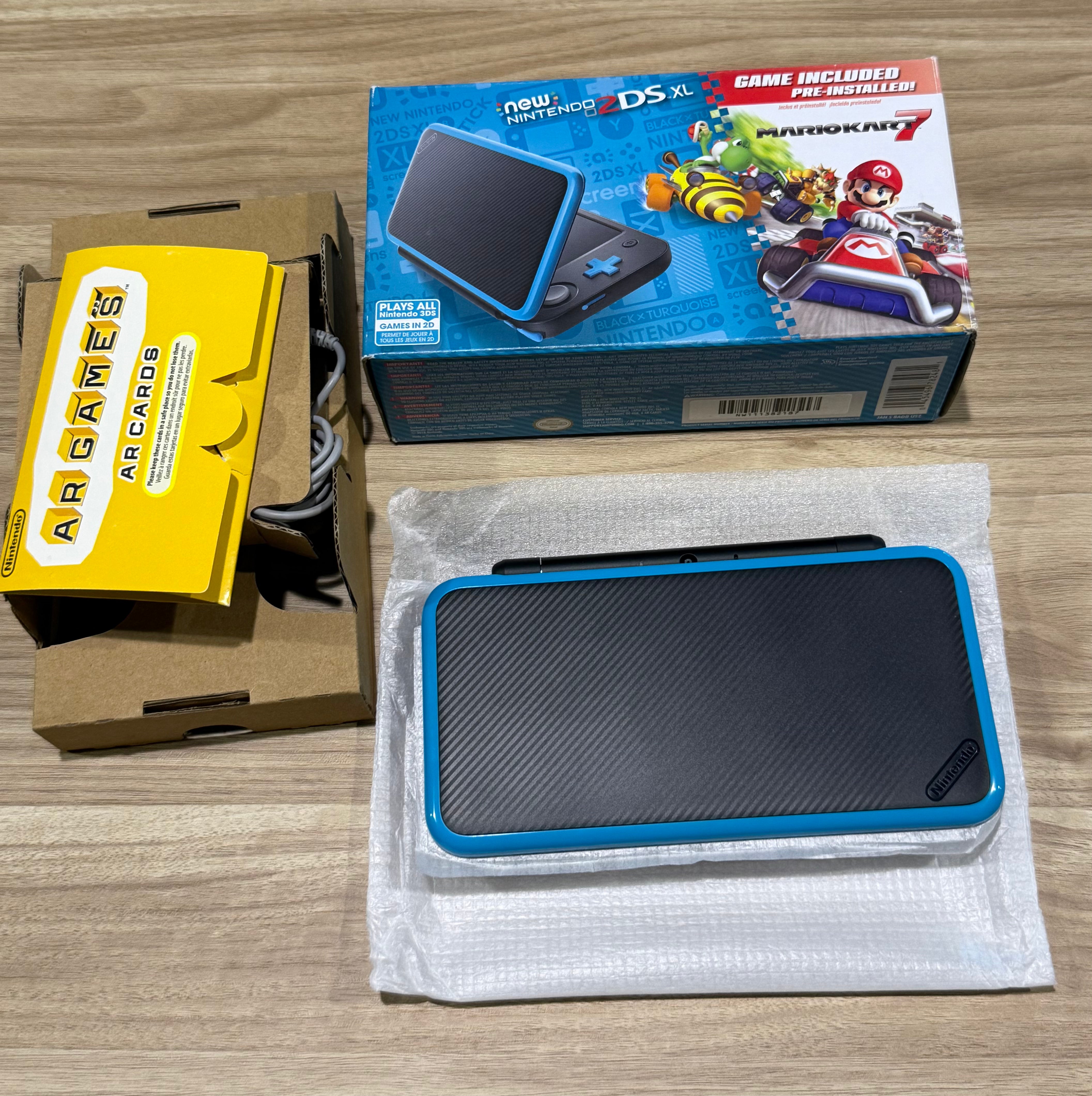 New Nintendo 2DS XL Handheld Console System Mario Kart 7 Bundle Black/Turquoise