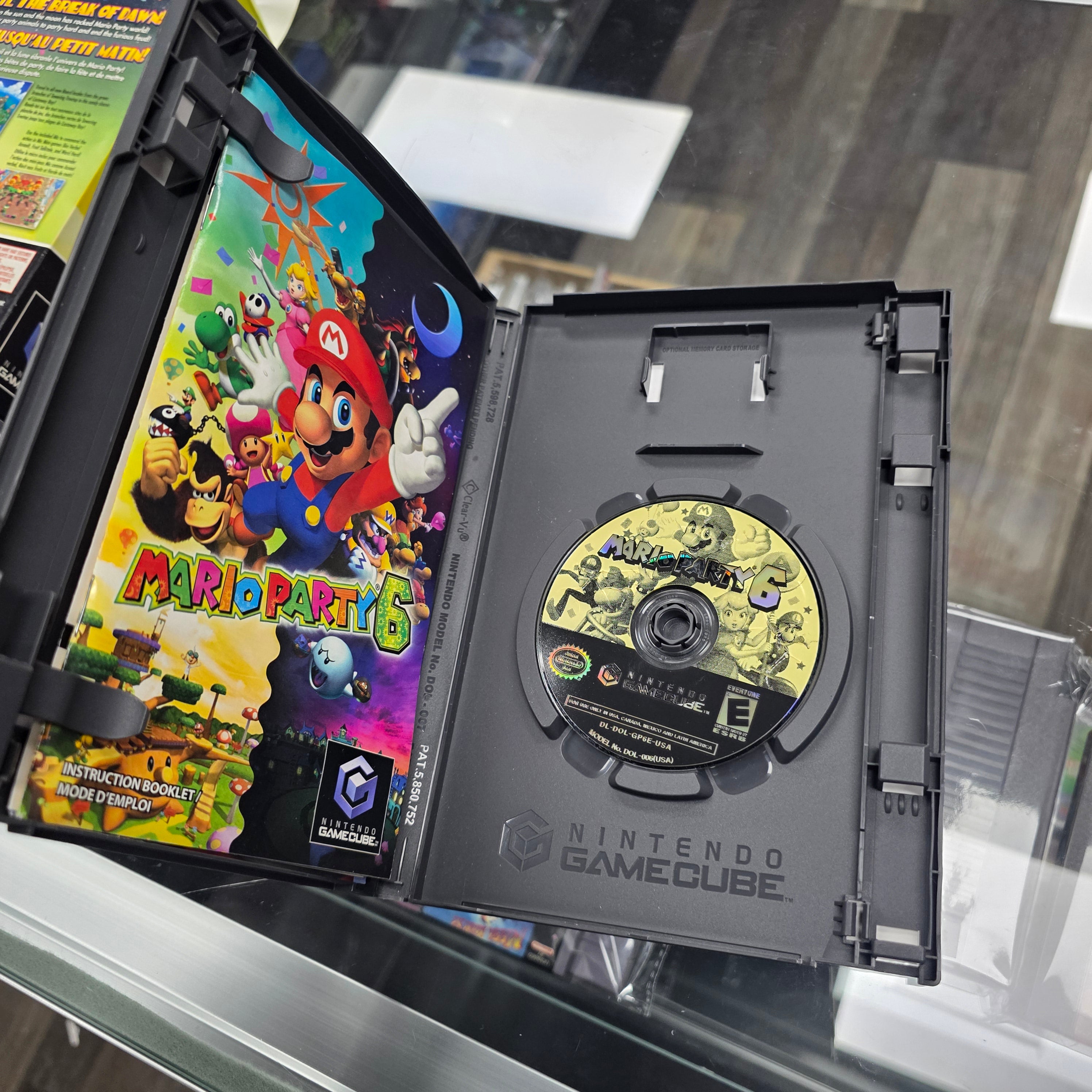 Mario Party 6 - Nintendo GameCube Microphone Bundle