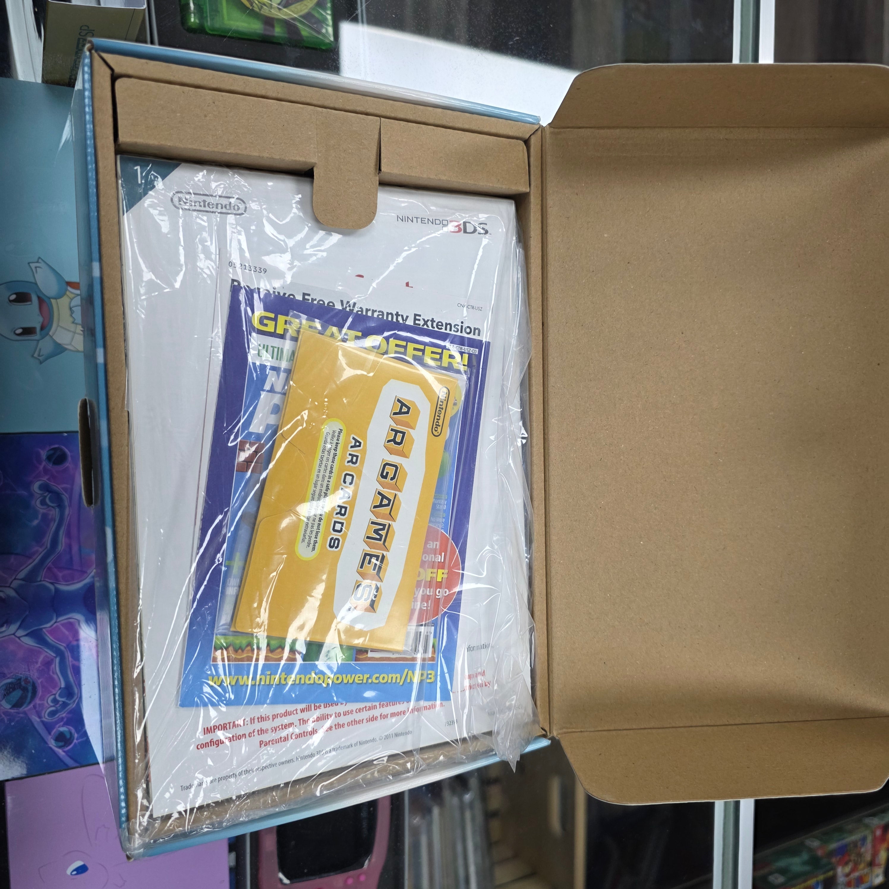 Nintendo 3DS Launch Edition Aqua Blue Handheld Console Console and Box