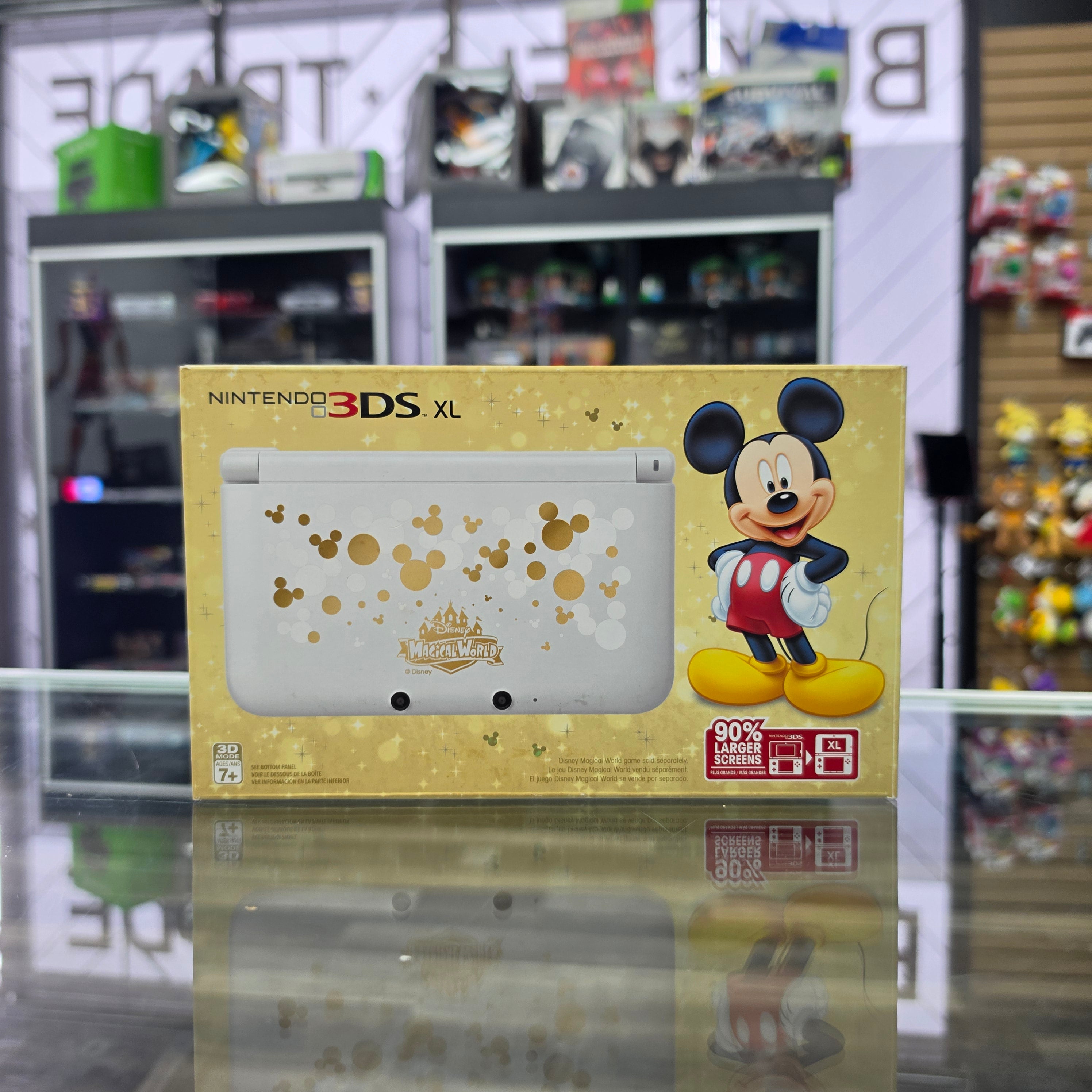Nintendo 3DS XL Mickey Edition