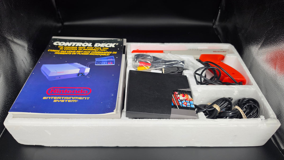 CIB Nintendo NES Action Set - Console Bundle [A]