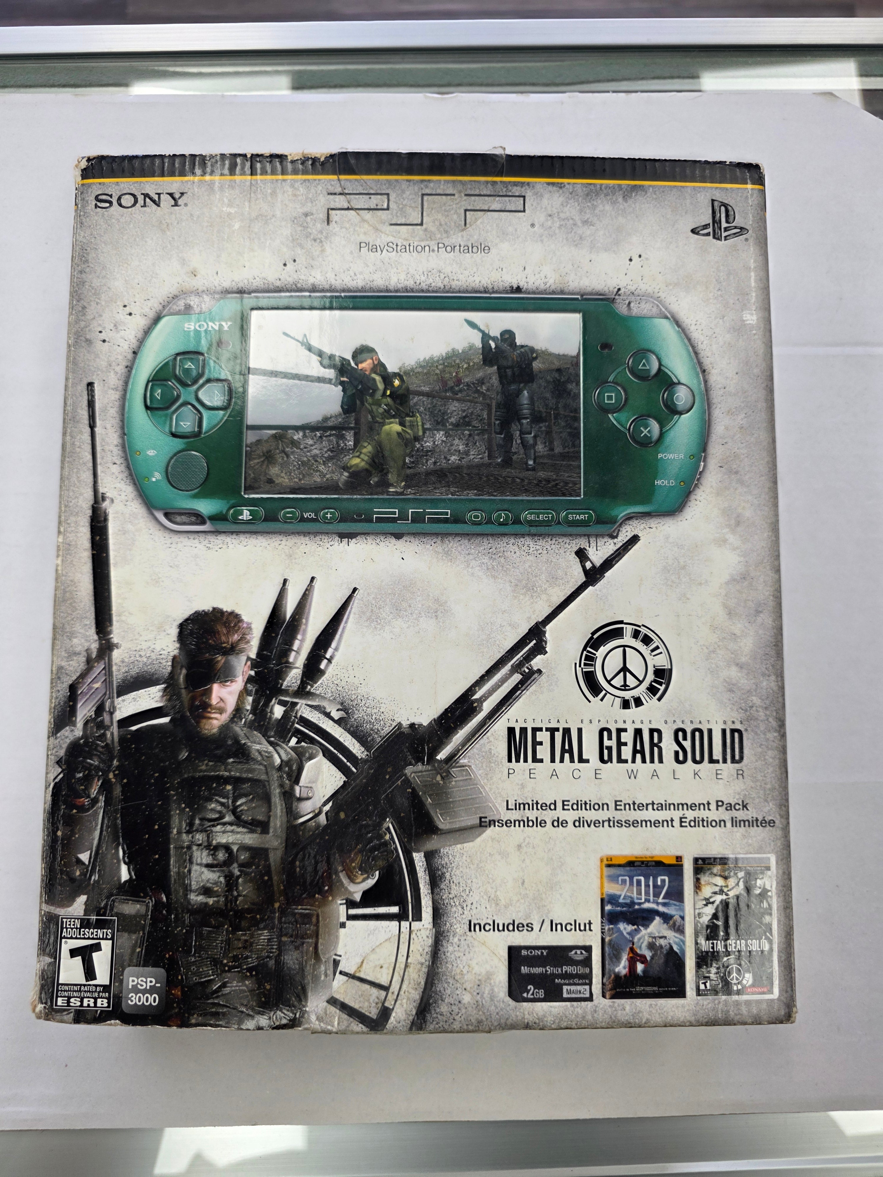 Sony PSP 3001 - Metal Gear Solid Peace Walker Limited Edition Entertainment Pack