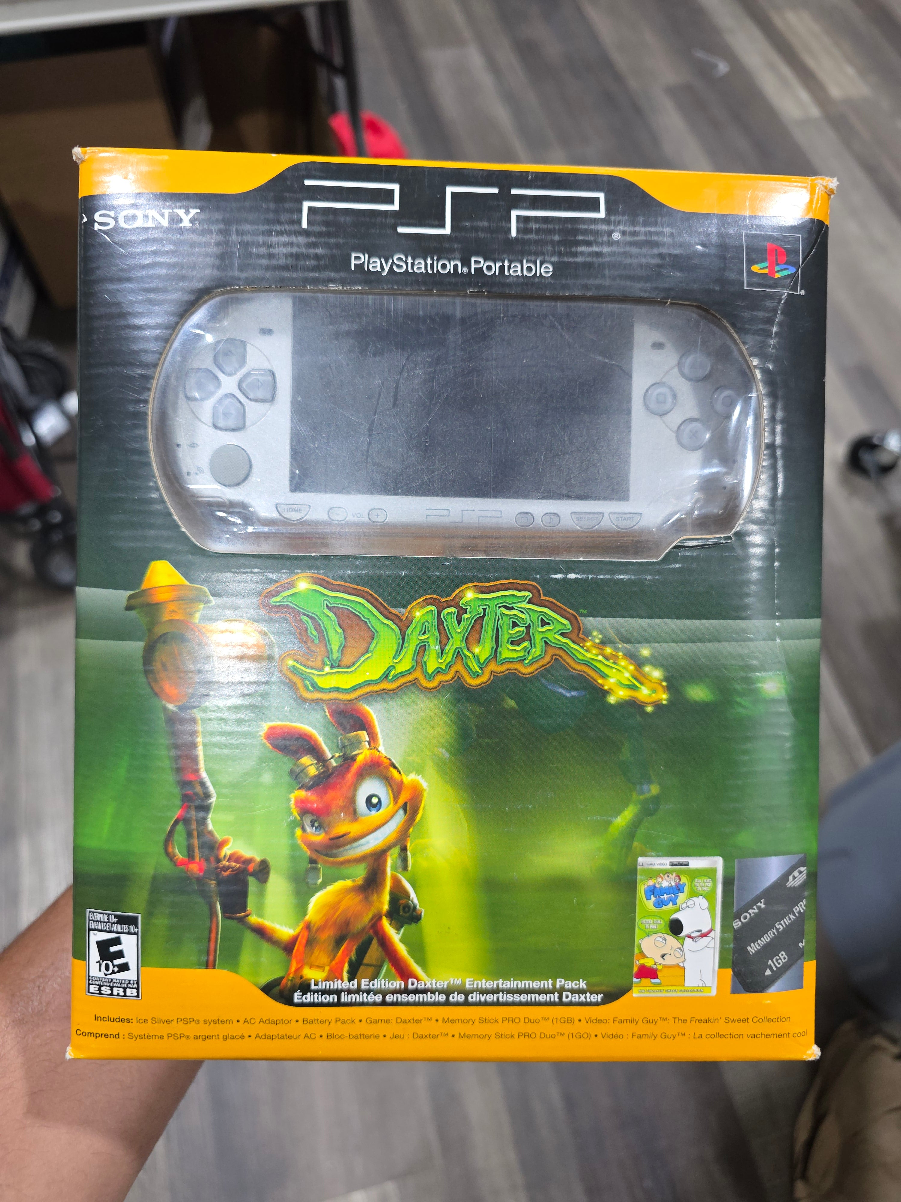 (Daxter CIB) Sony PlayStation Portable PSP Silver Model 2000 Handheld Console