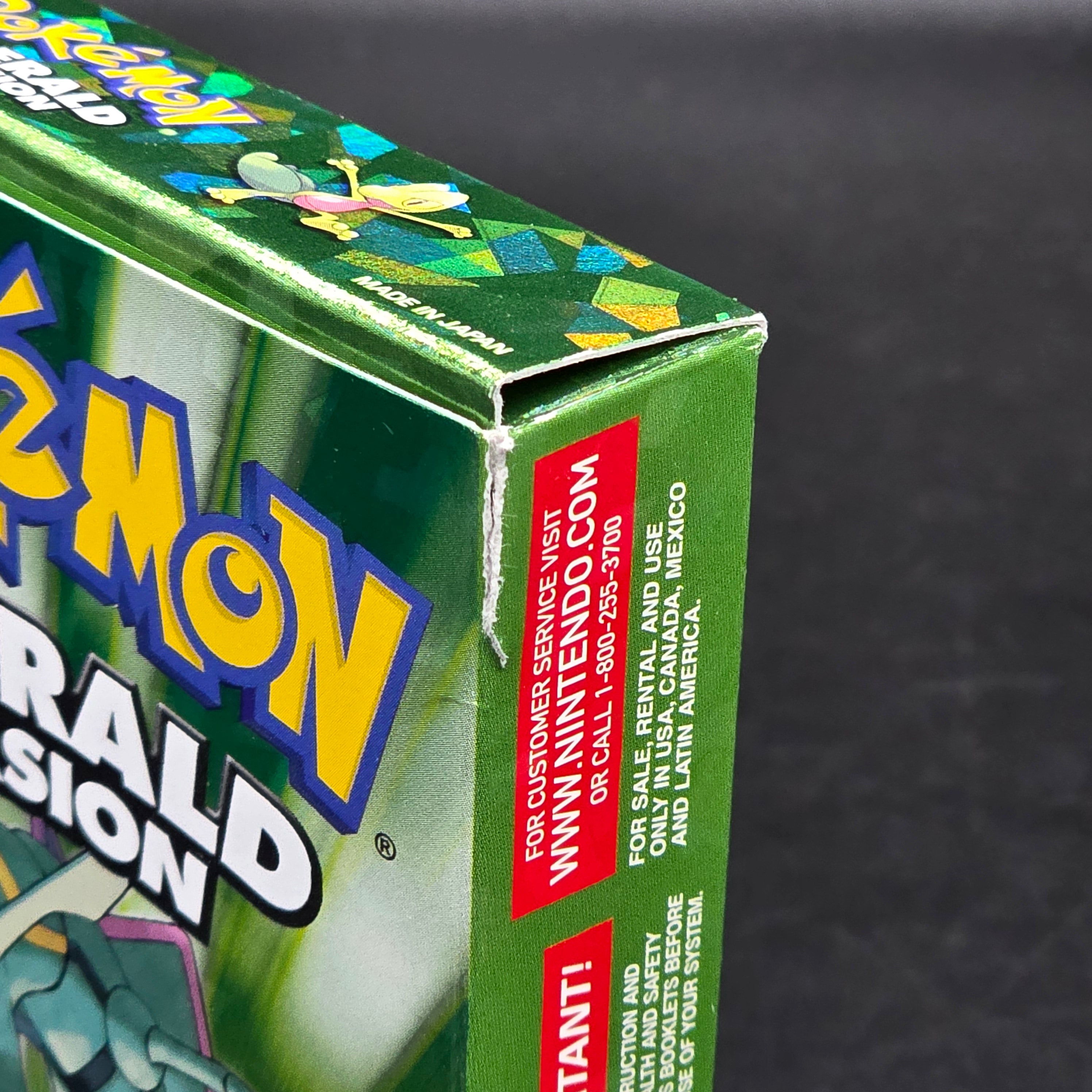 Pokemon Emerald: Complete  - Nintendo Game Boy Advance