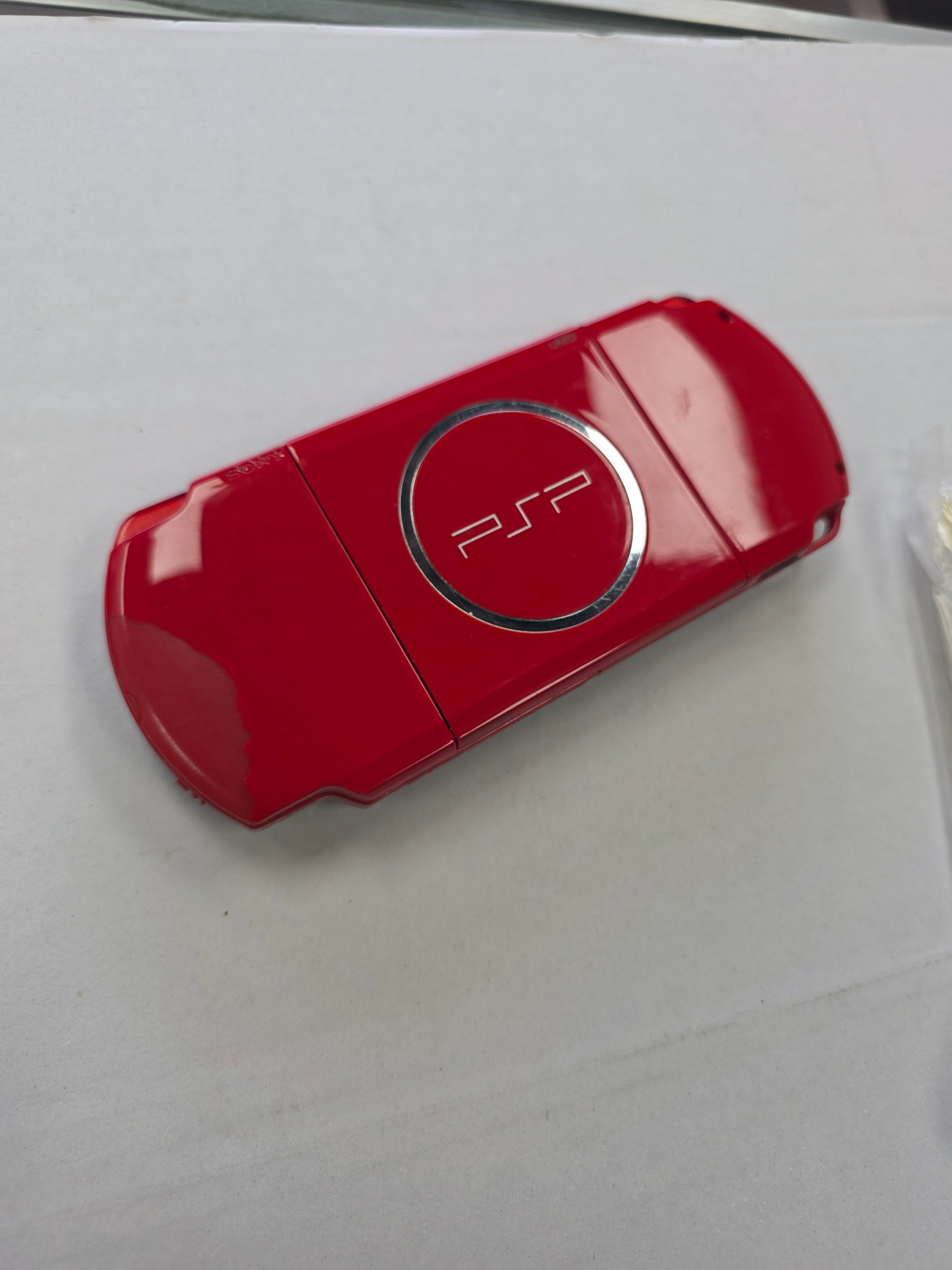 In Box Sony PlayStation Portable PSP God of War Edition Black/Red Model 3000 Handheld Console