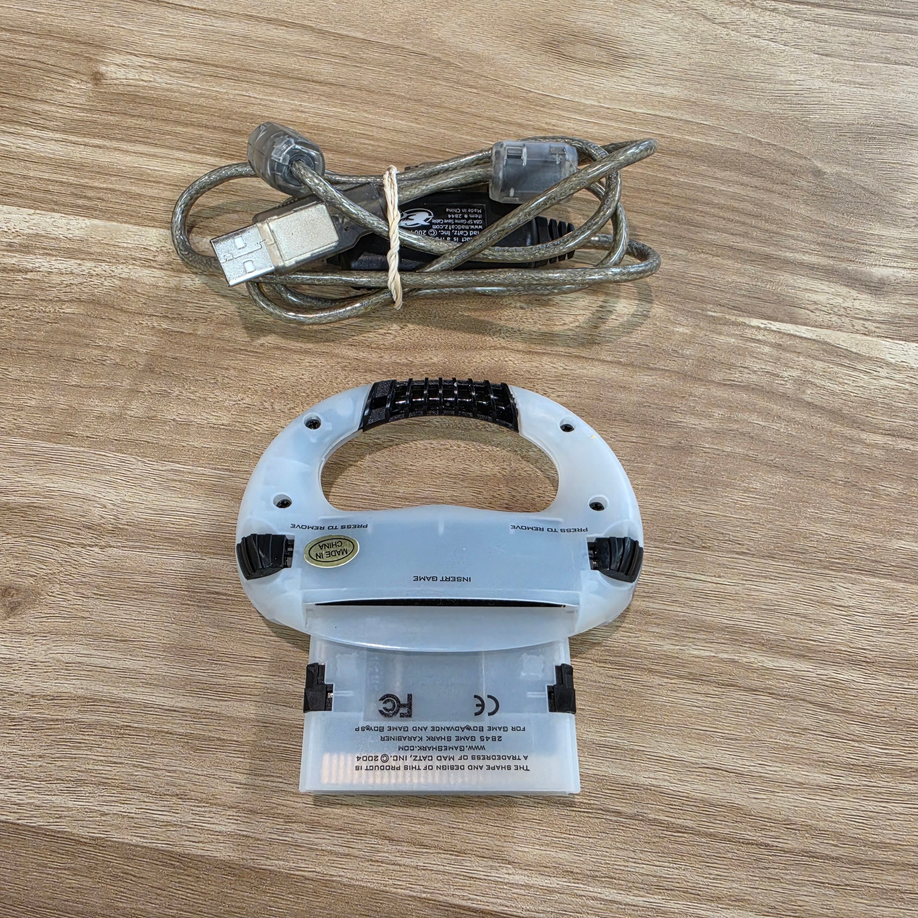 Mad Catz GameShark Karabiner 2855 For NINTENDO GameBoy Advance