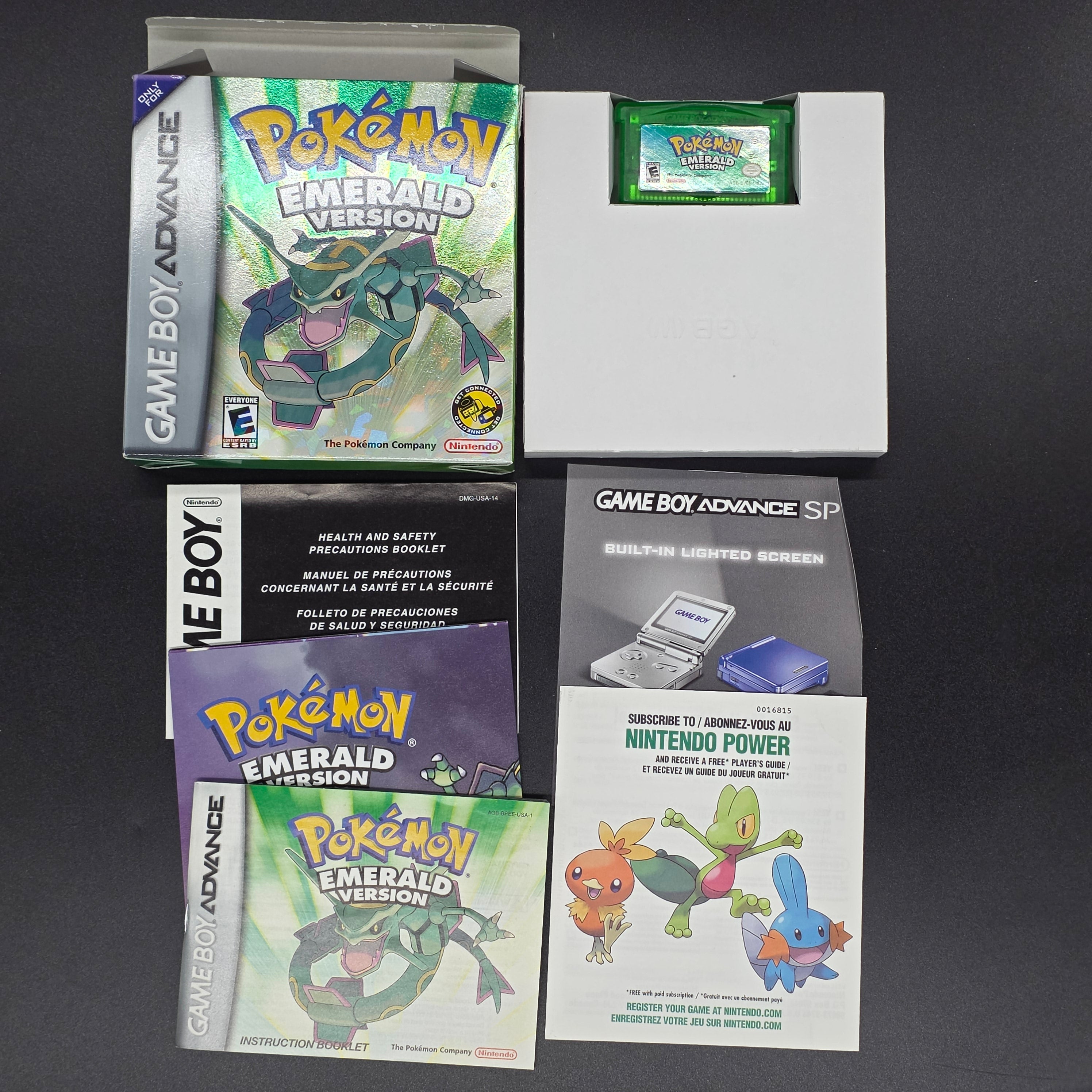 Pokemon Emerald: Complete  - Nintendo Game Boy Advance