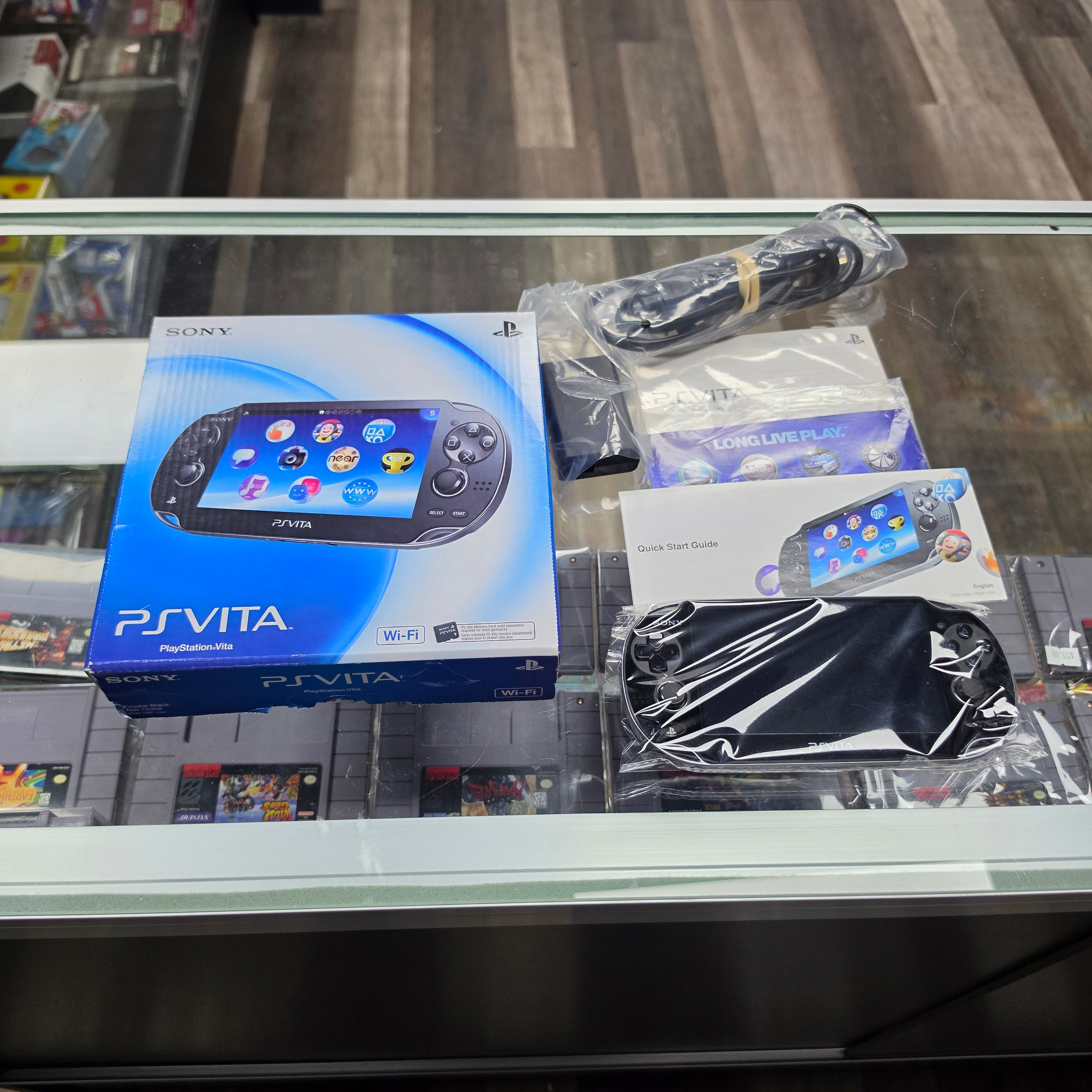 (CIB) Sony PlayStation PS Vita Black Handheld Console (PCH-1001)