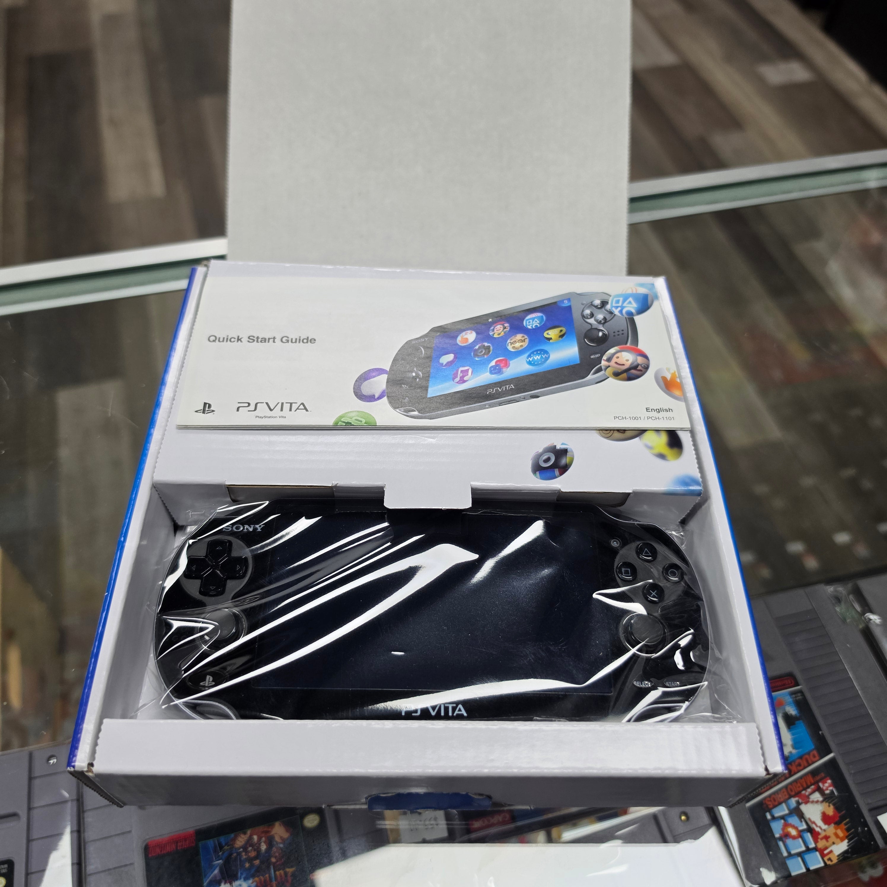 (CIB) Sony PlayStation PS Vita Black Handheld Console (PCH-1001)