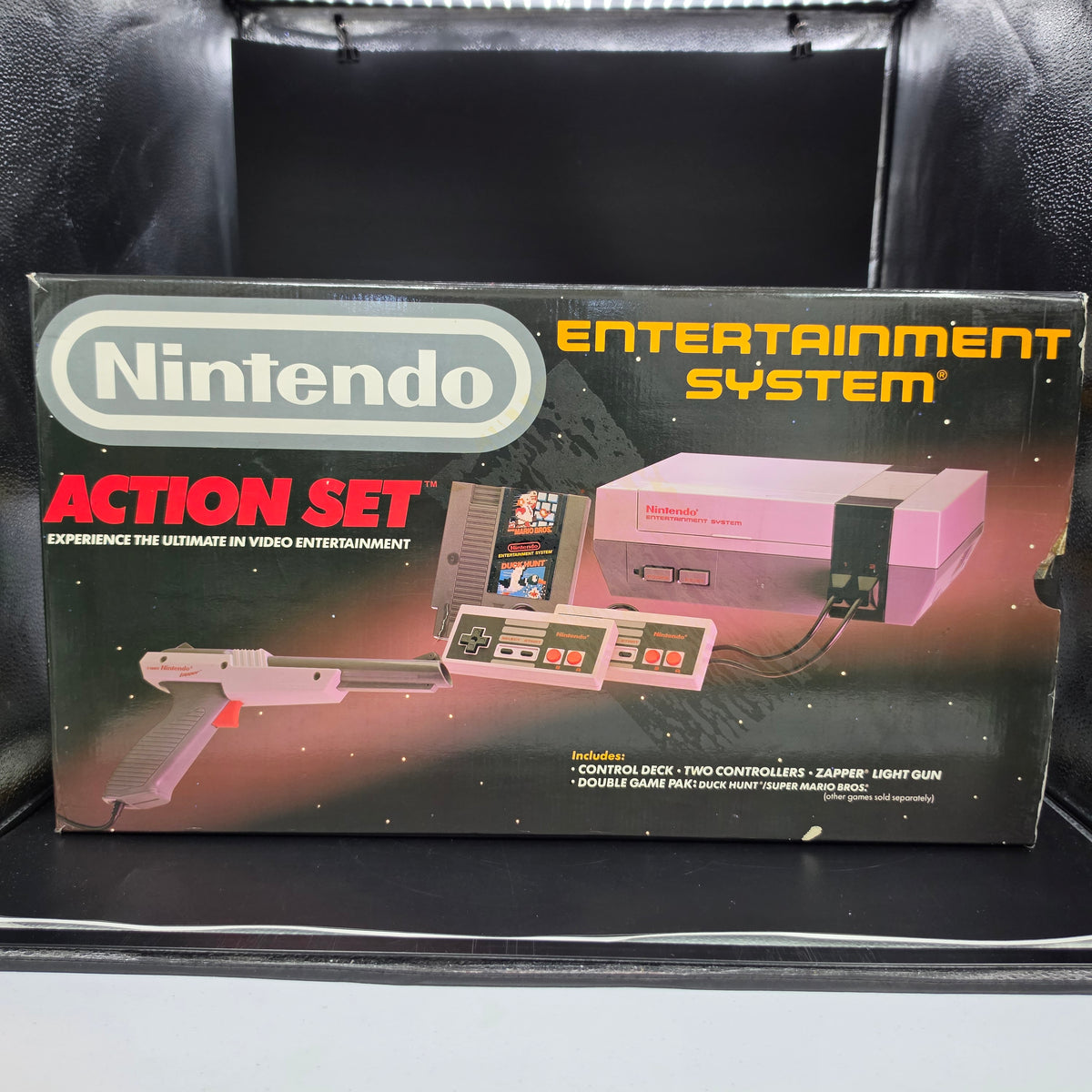 CIB Nintendo NES Action Set - Console Bundle [Grey Zapper)
