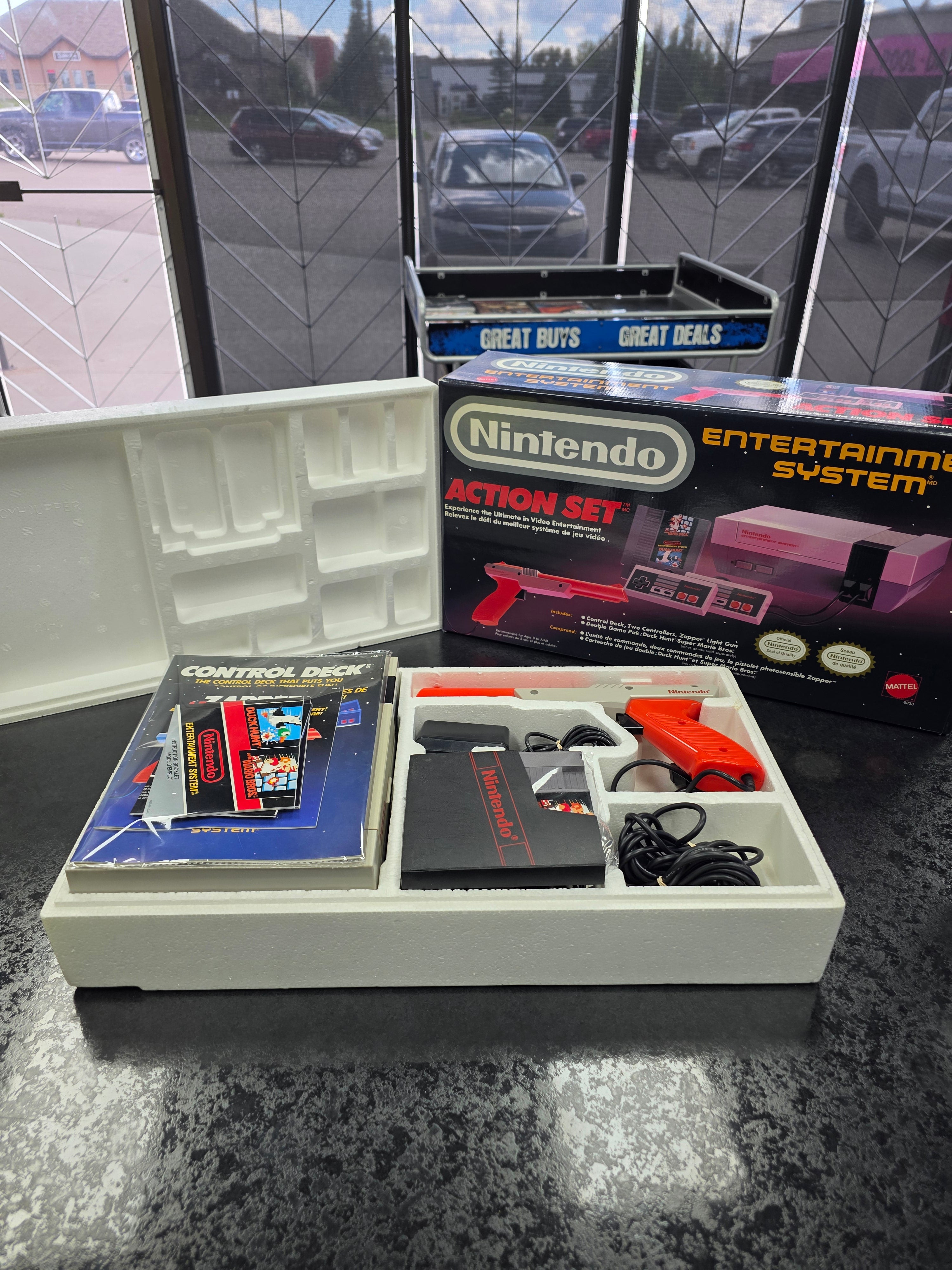 CIB Nintendo NES Action Set - Console Bundle