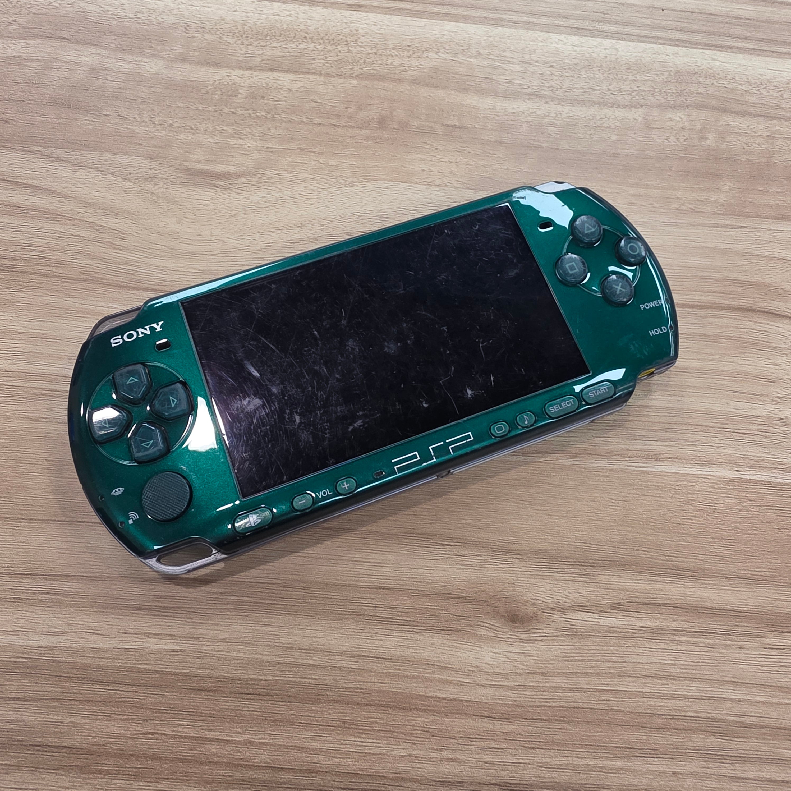 Sony PSP 3001 - Green Metal Gear Solid Peace Walker Edition