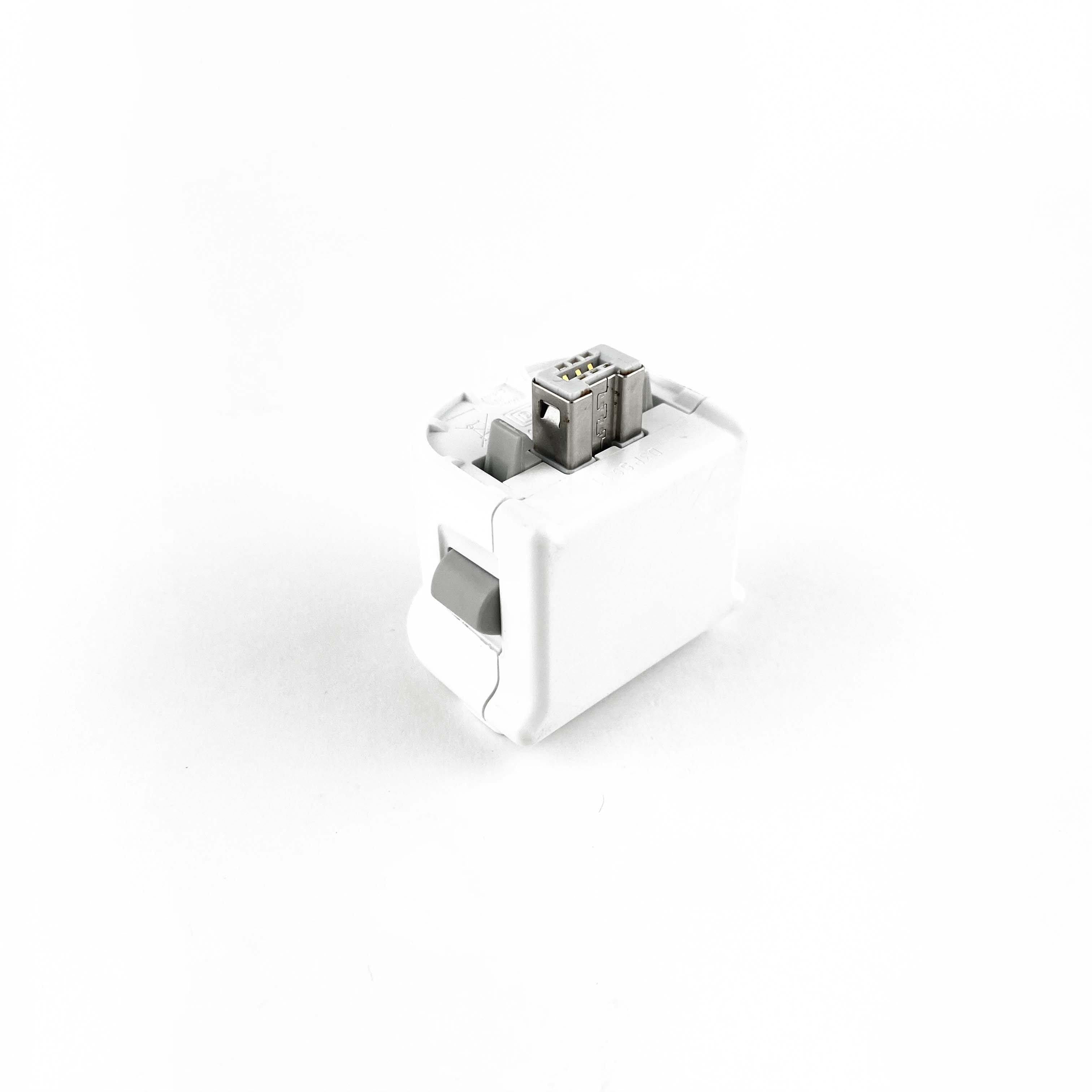 Nintendo Wii Motion Plus Attachment Adapter White (RVL-026)